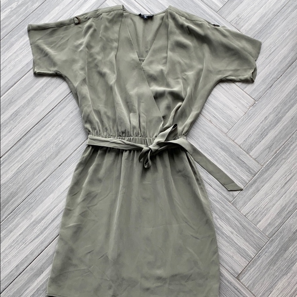 Beautiful fall or summer LaMade Dress